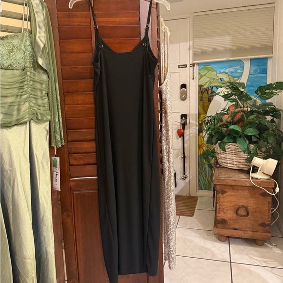 Never Fully Dressed Black Maxi Dress, Size 8 - Picture 2 of 3